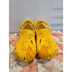 Salehe Bembury x Crocs Pollex Clog Yoke Men's Size 11 Yellow